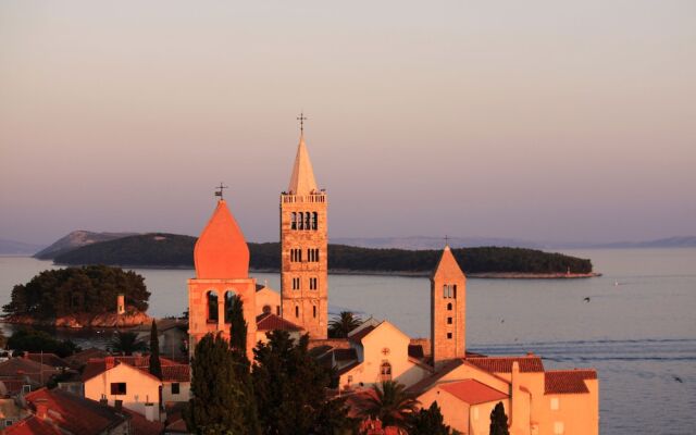 Inviting 3-bed House on the Island of Rab, Croatia