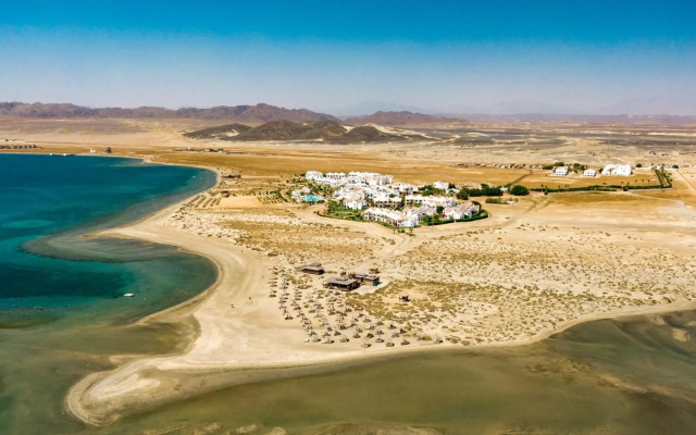 Lahami Bay Resort