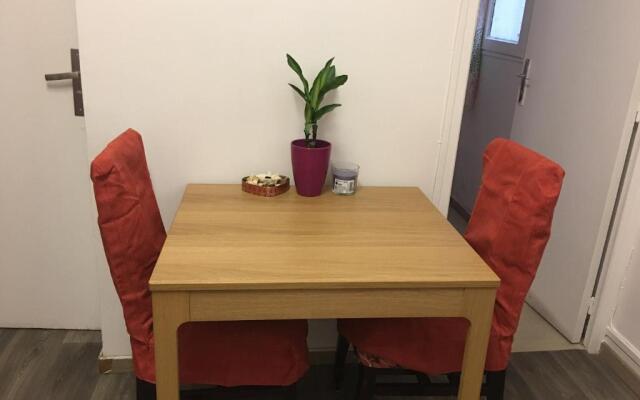 Lacharriere-Logement entier 38m2