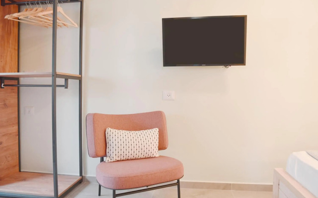 2BR Hayarkon Beach Front Holiday Suit