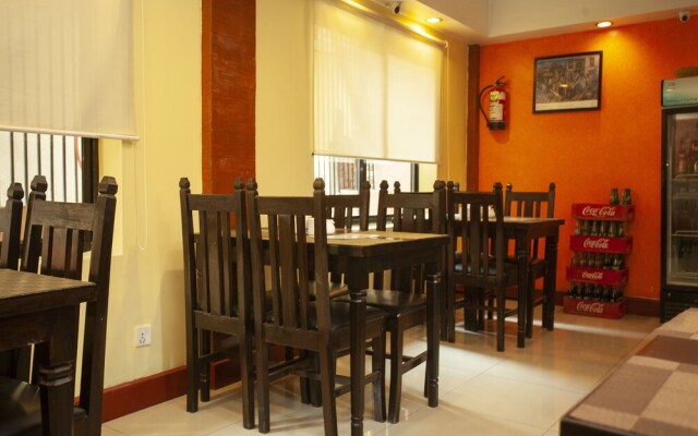 Oyo 209 Tibet Peace Inn
