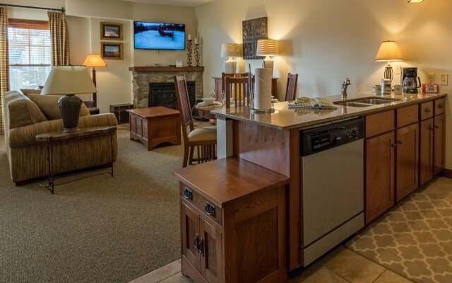 1 Studio: Soaring Eagle 308