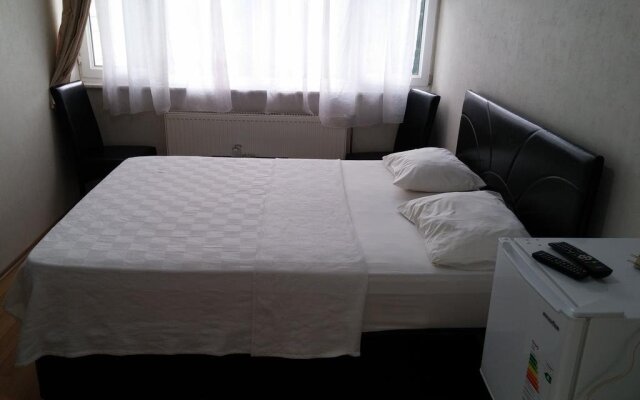 Deniz Otel