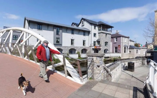 Rowan Tree Hostel