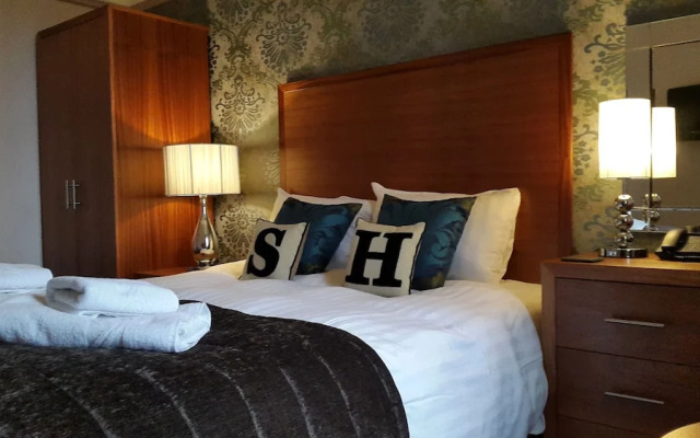 Sawrey House Country Hotel