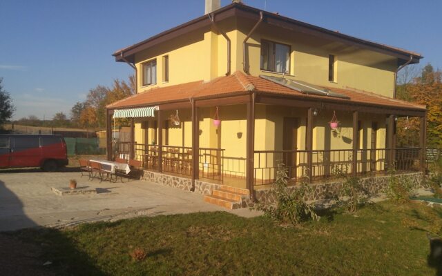 Pensiunea Casa Vanatorului