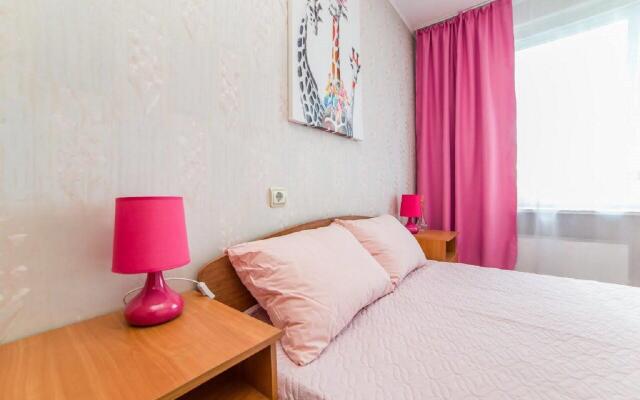 Европа Центр на улице Индустрии