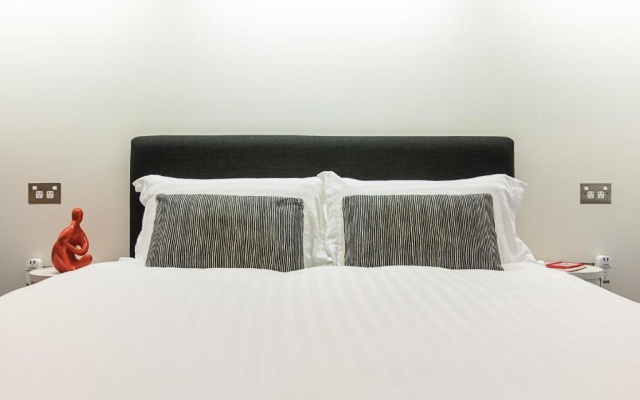Luxe Executive Suite with breakfast and snacks in Paddington near Rushcutters Bay, Darlinghurst, St Vincents – Guest Rooms – Sydney