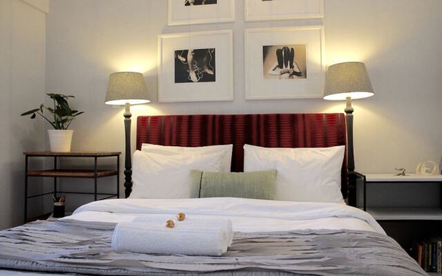 The Drawing Rooms on 2nd