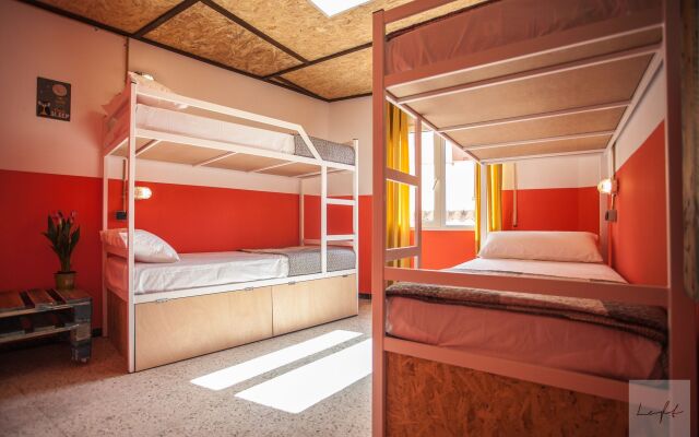 Loft Hostal - Hostel