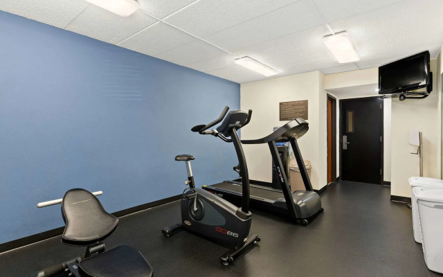 Spark by Hilton Wytheville Holston Rd I 81