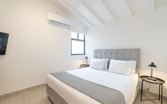 Radiant Loft With Amazing View in El Poblado