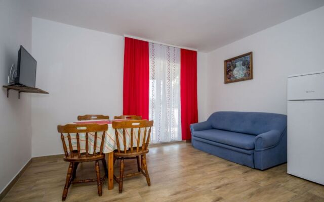 Apartment Hilde Medulin 8147