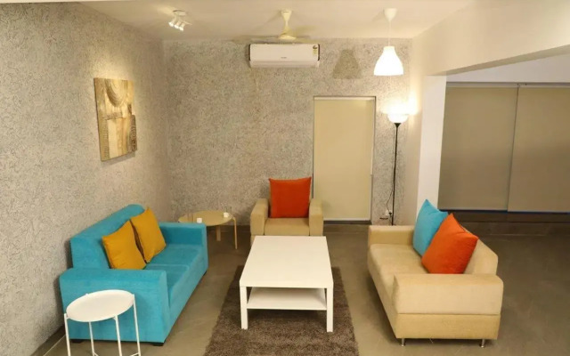 Swan Suites Gachibowli Hotel