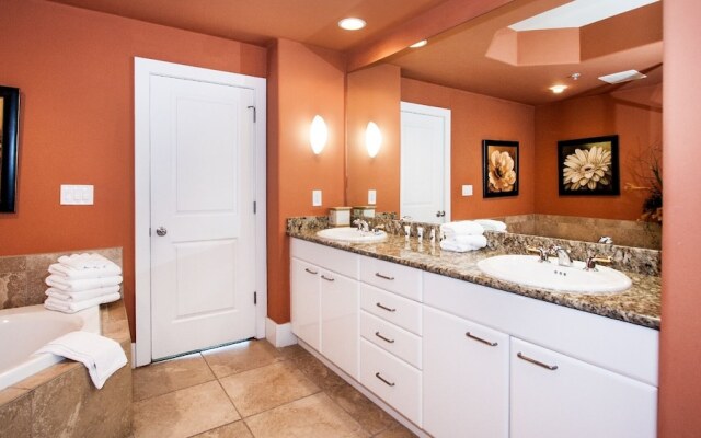 Crd1201 2 Bedroom Condo