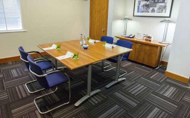 Holiday Inn Aylesbury by IHG