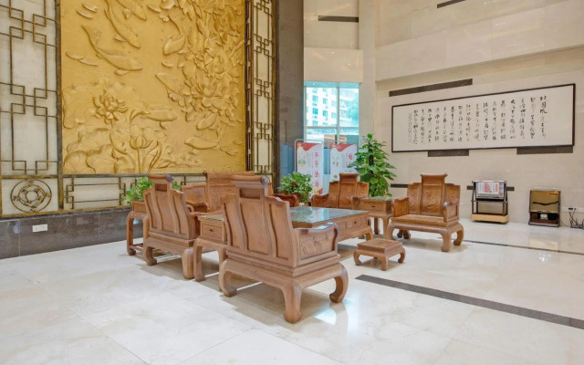 Chaozhou Baohua Hotel