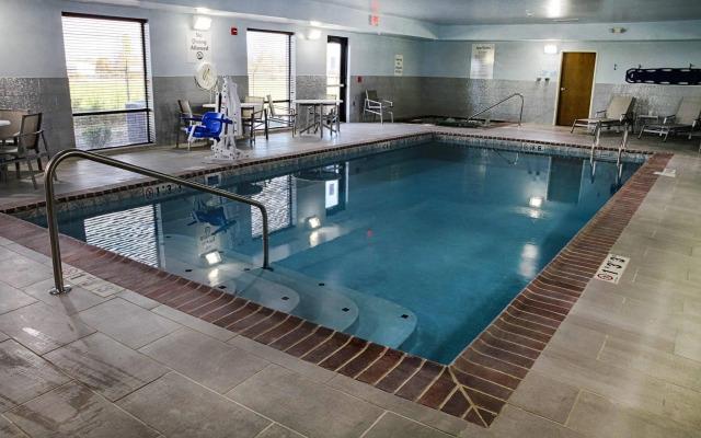 Holiday Inn Express & Suites Sidney by IHG