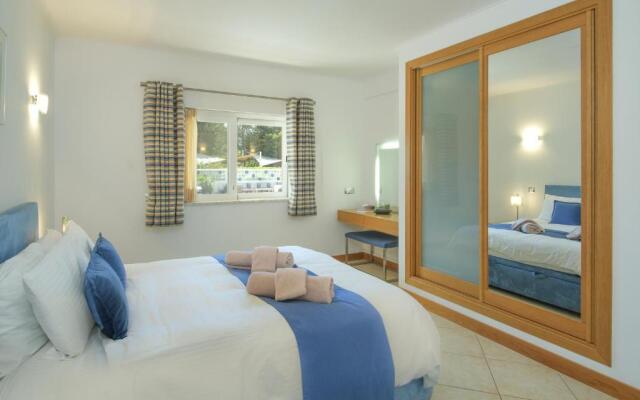 Casa Monte Cristo Apartments - Plum