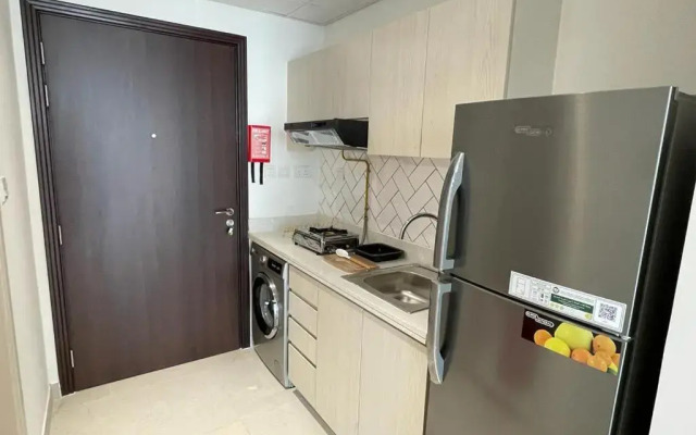 Elite Inn: Dania3 elegant studio with garden view