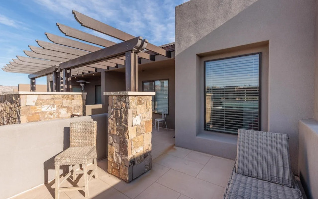 The Eagle's Nest Villa 4