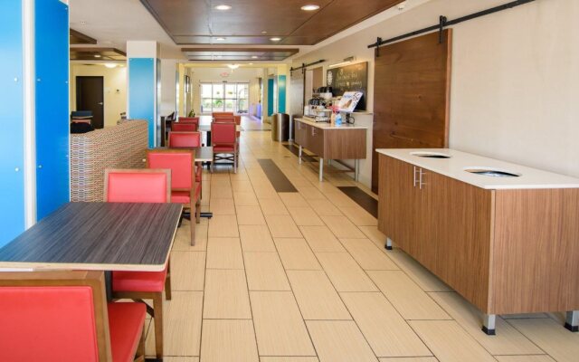 Holiday Inn Express Tulsa South Bixby by IHG