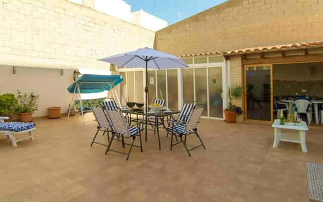 Apartment with 3 bedrooms in Torrevieja with WiFi 5 km from the beach