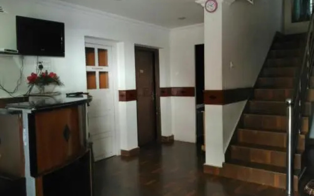 OYO Flagship 084 MG Road Trivandrum