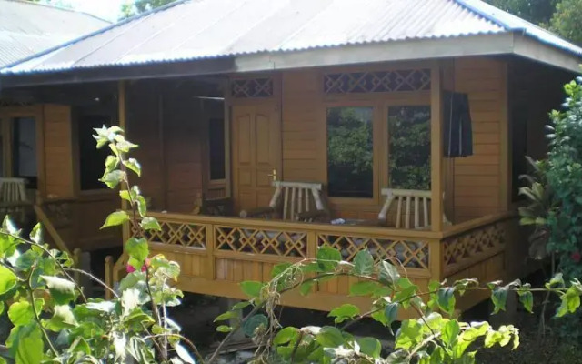 MC Cottage and Dive