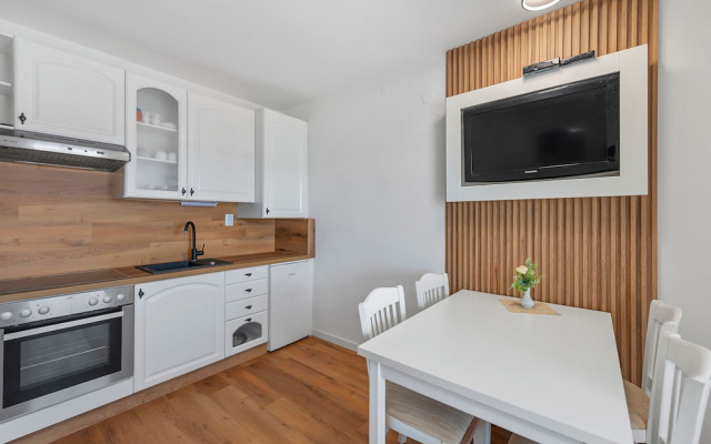 Superior Apartment Tania 6