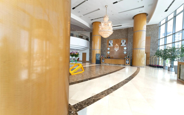 Grand Hotel