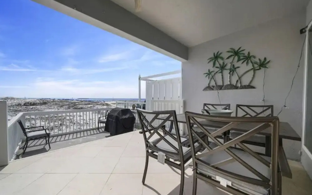 Twin Palms by Bliss Beach Rentals