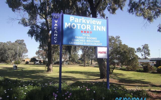 Parkview Motor Inn Parkes