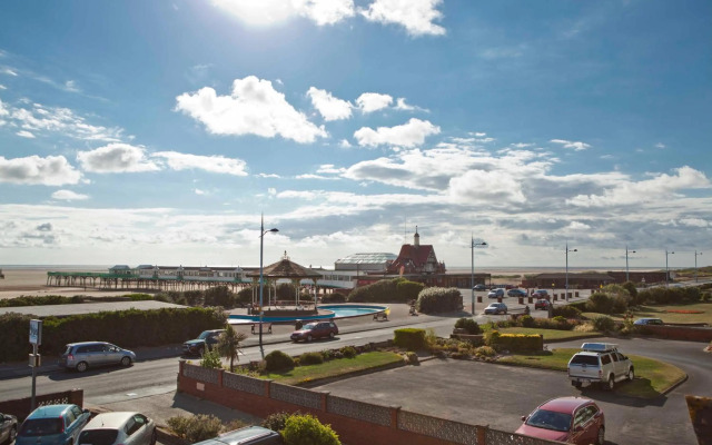 St Ives Hotel