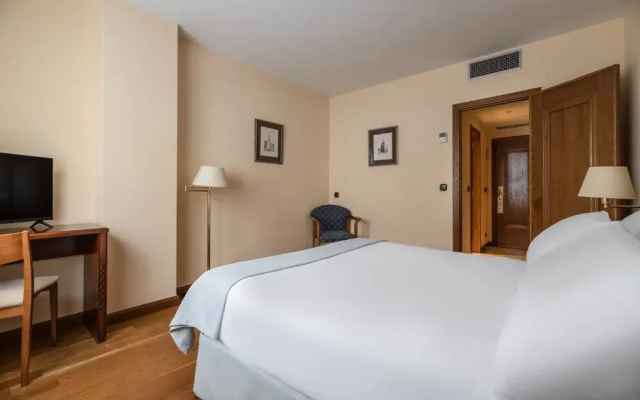 Exe Astur Plaza