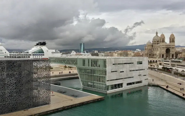 Les Terrasses Du Garlaban