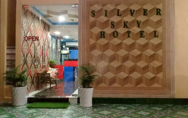 Silver Sky Hotel