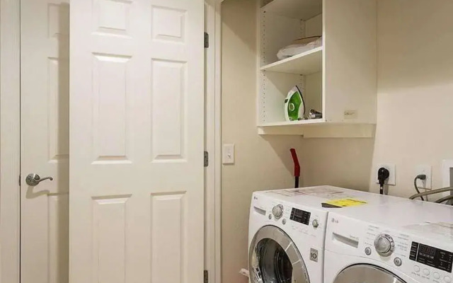 Condo Centre Courts Finest 3 Bedroom Reunion