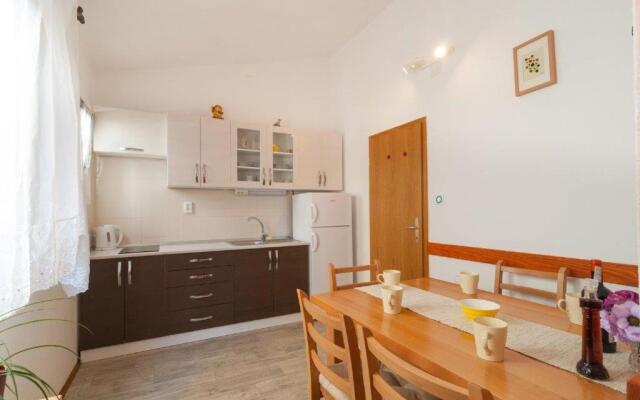 Great 3bedroom family apartment Podstrana