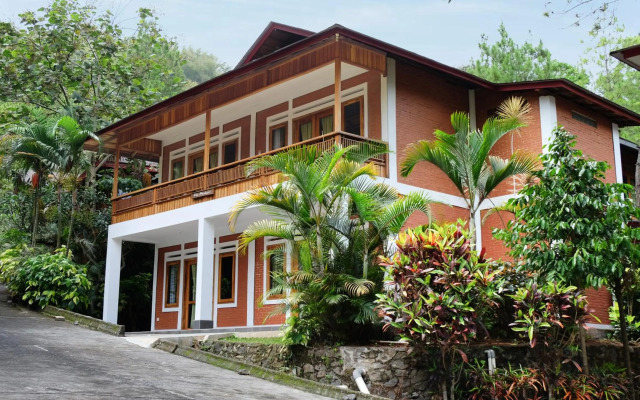 Jambuluwuk  Convention Hall & Resort Batu