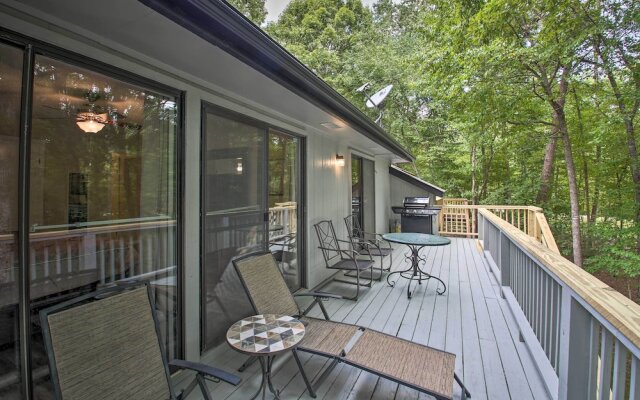 Hot Springs House w/ Spacious Deck & Grill!
