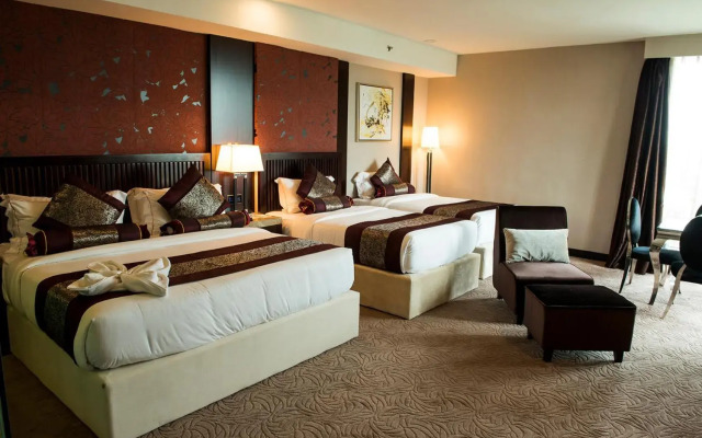 Royale Signature Hotel