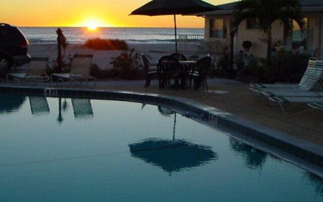 White Sands Beach Resort - Anna Maria Island