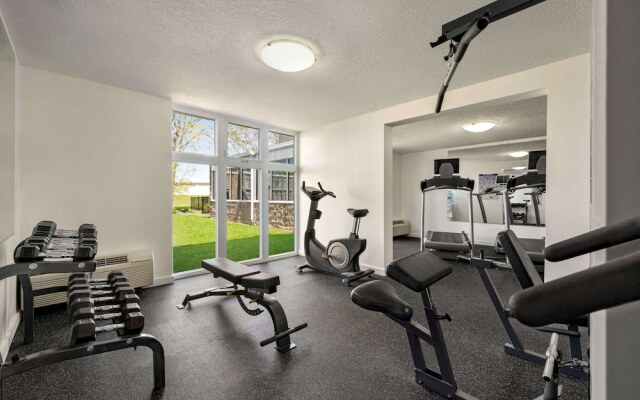 Ramada by Wyndham Cornwall