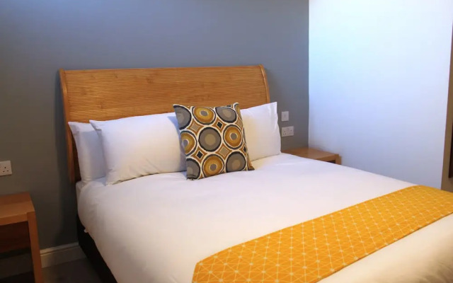Maze Apartments and rooms