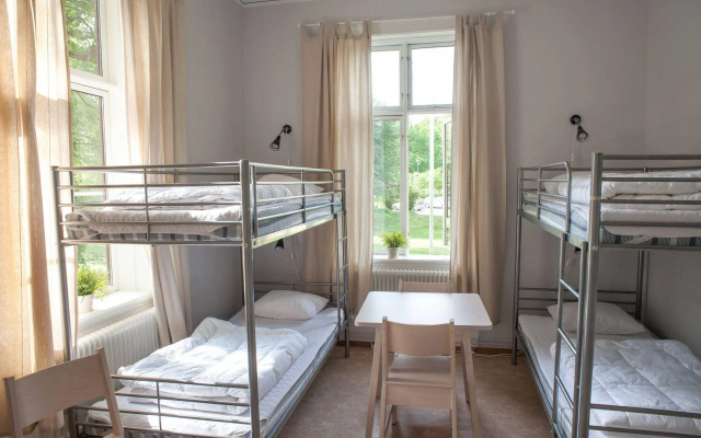 Ronneby Brunnspark Vandrarhem och B&B - Hostel