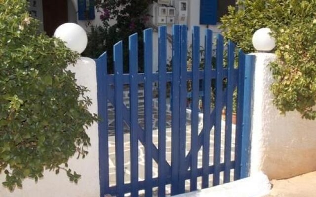 Apostolis Studios