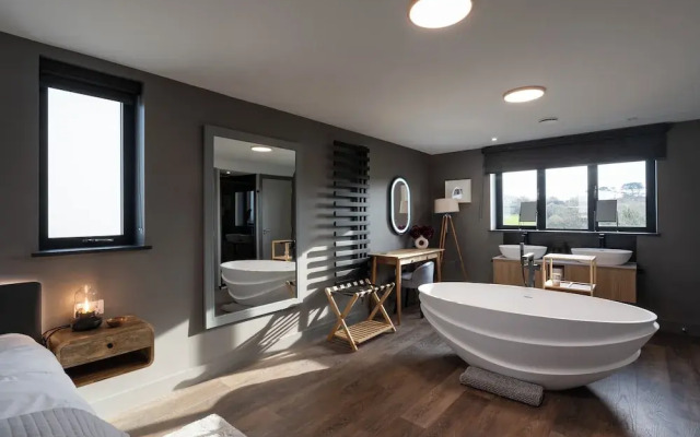 Uno Carbis Bay
