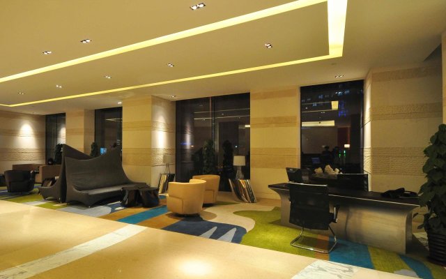 Holiday Inn Qingdao City Centre, an IHG Hotel