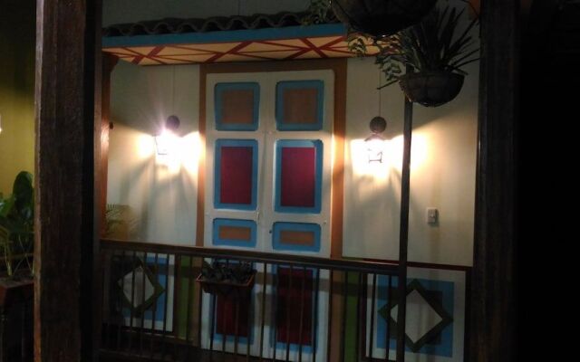Hostal Don Jose - Hostel